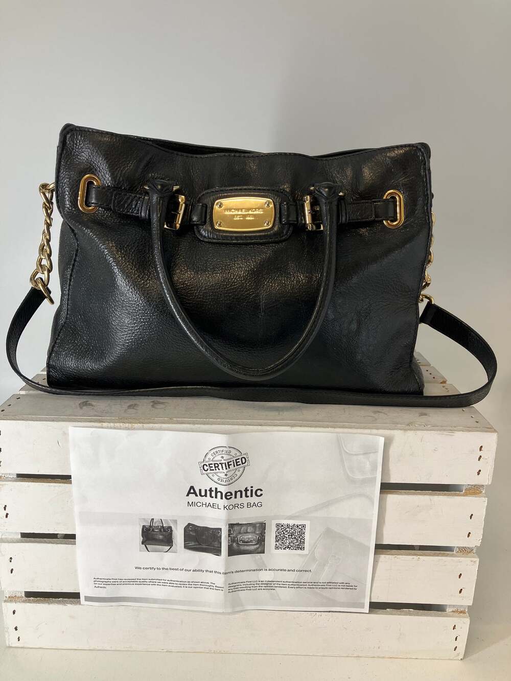 MICHAEL KORS, LARGE BLACK LEATHER SHOULDER BAG, HANDBAG